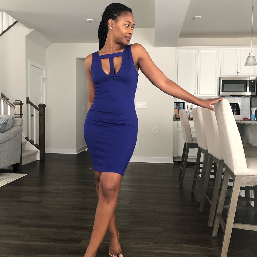 Blue bodycon dress